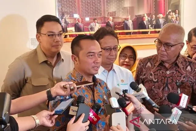 Menteri Sekretaris Negara Prasetyo Hadi memberikan pernyataan pers di ANTARA Heritage Center, Jakarta, Kamis (30/10/2025). ANTARA/Andi Firdaus. (ANTARA/Andi Firdaus)