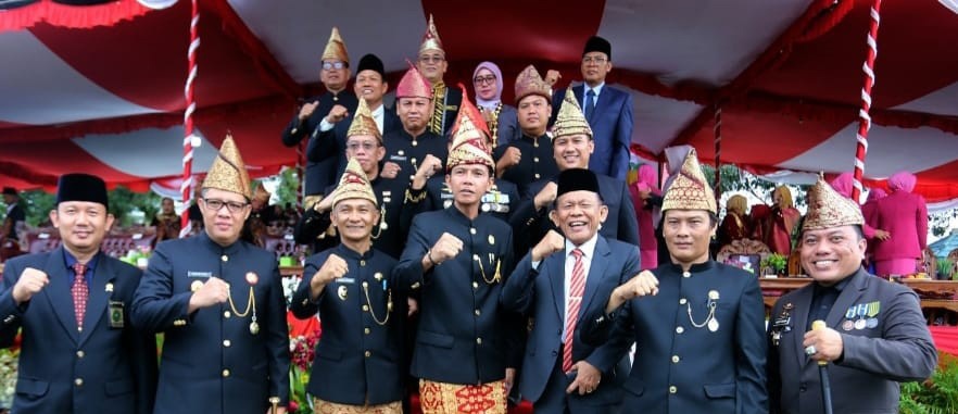 Masyarakat dan kebudayaan Kabupaten Kaur