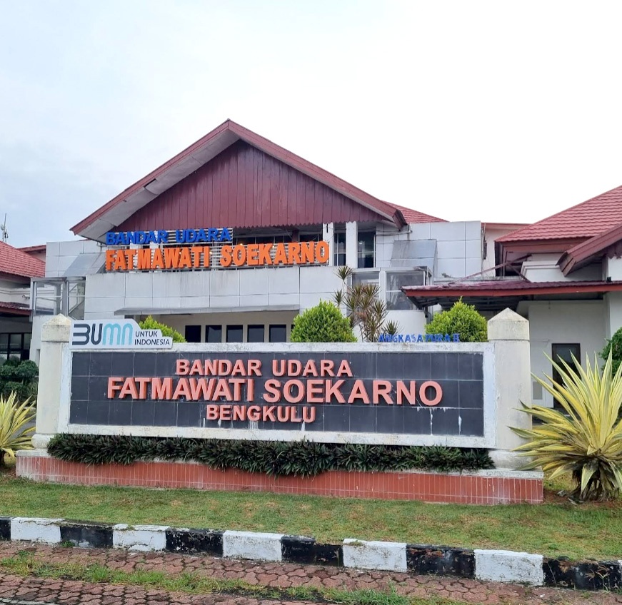 Bandara Fatmawati Soekarno